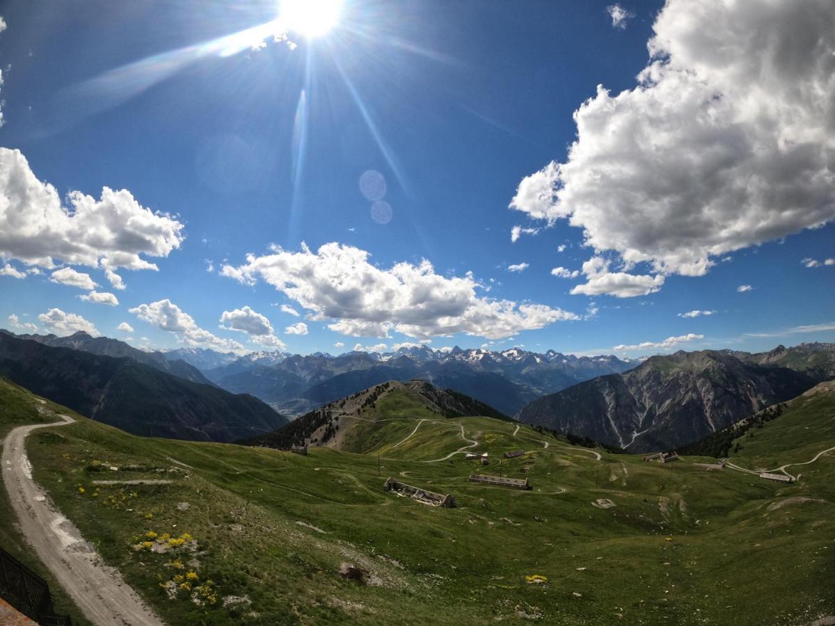 L'Etesy, Pied Des Pistes Et Spa Montgenevre Ngoại thất bức ảnh